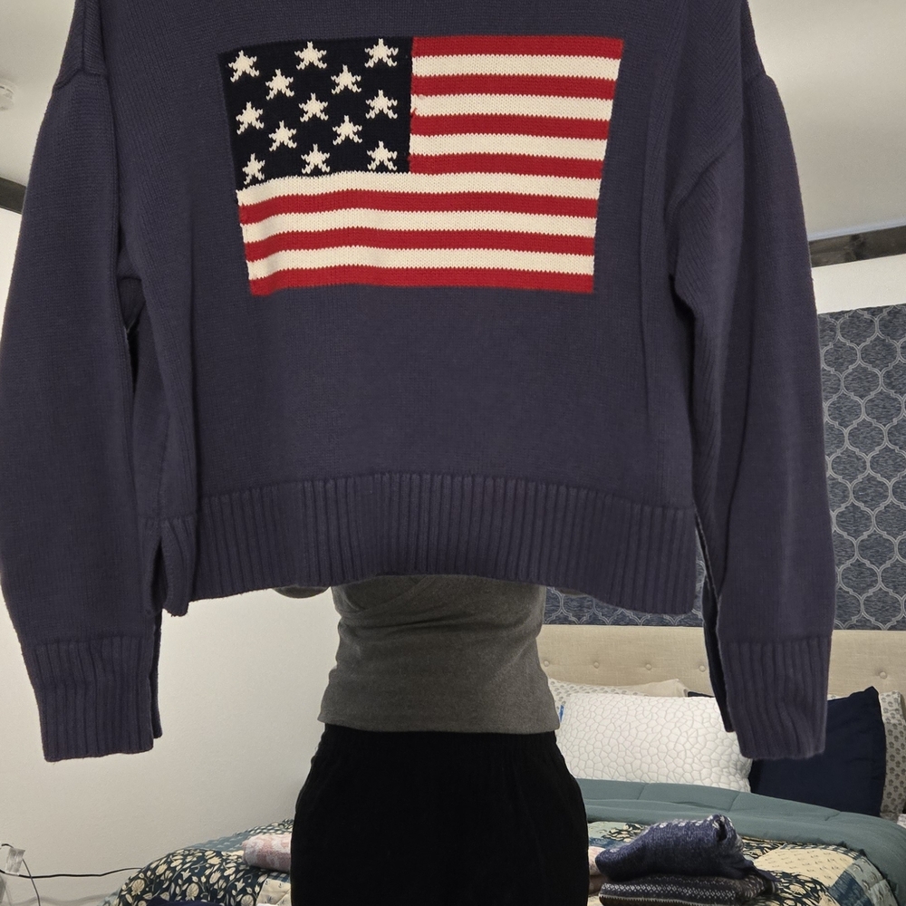 Old Navy American Flag Sweater in Blue and Red